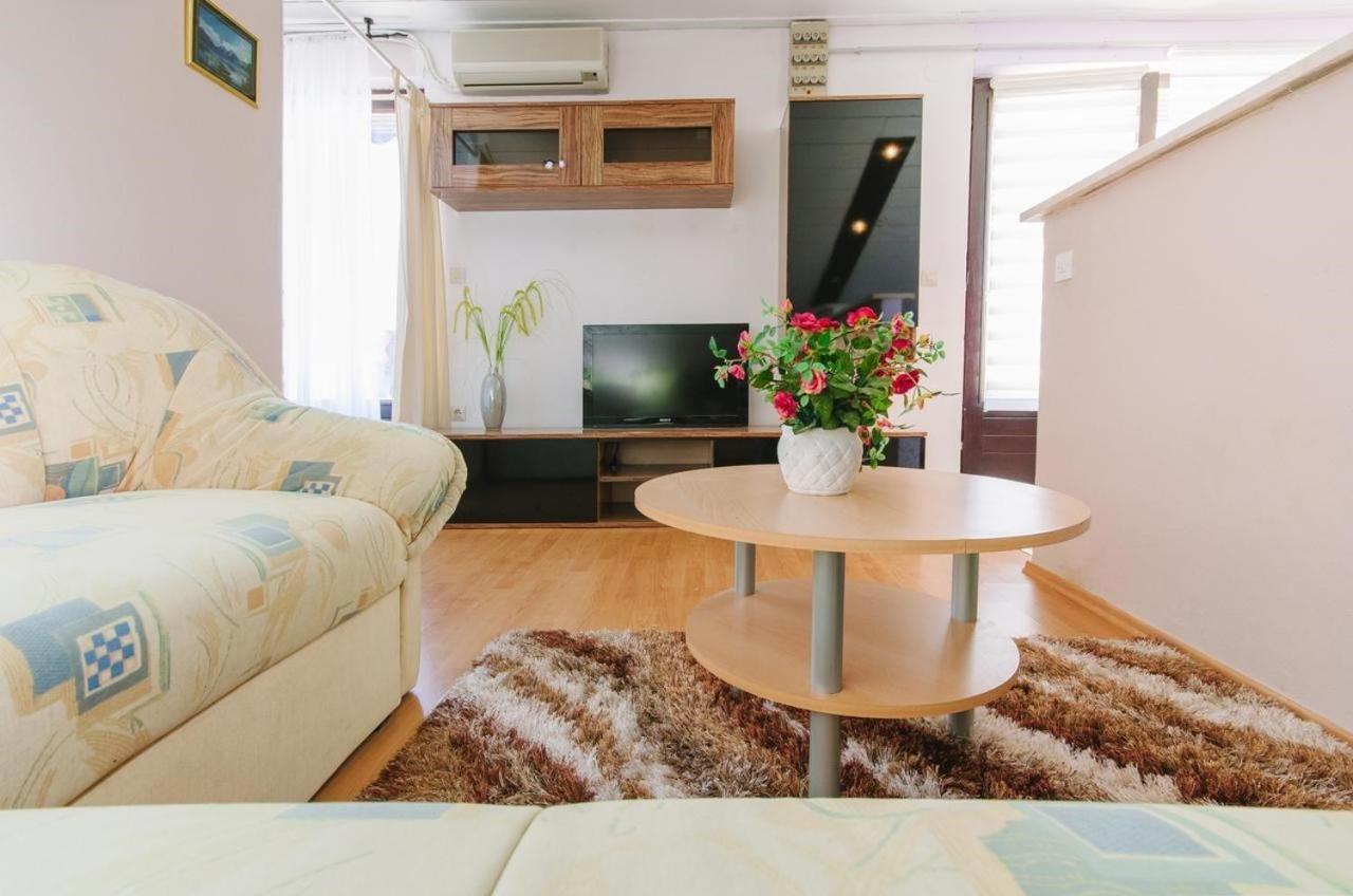 Apartment In Crikvenica 39210 Kültér fotó